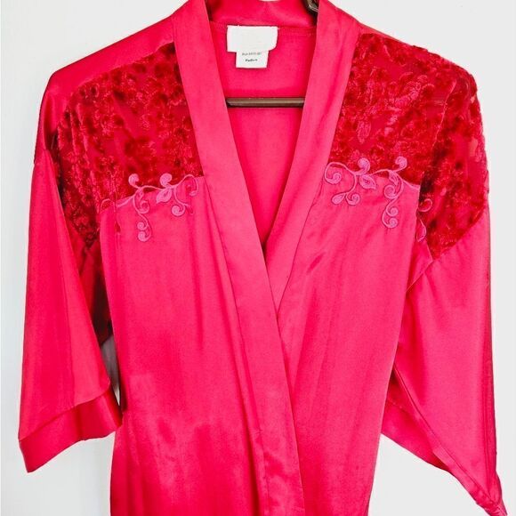 Vntg L.A. Intimates 2 Piece Red Satin Floral Velvet Embellished Robe Slip Set M - Picture 12 of 12